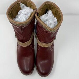 Muk Luks Womens Burgundy Faux Leather Knit Cuff Buckle‎ Ankle Boots Size 9 NEW